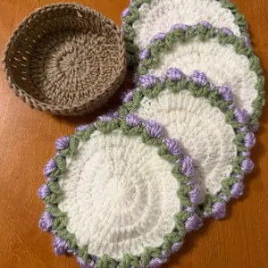 Crochet flower coasters +coasters  holder