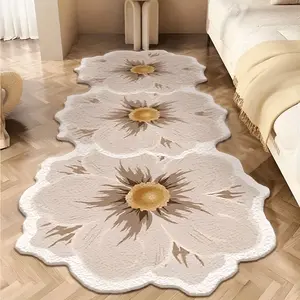 Floral pattern rug, Floral shaped rug, long bedside carpet, soft and comfortable plush foot mat, bedroom rugs, room decoration, bay window mat, bedroom bedside decoration, suitable for living room, bedroom, study, Flower Pattern Rugs, Decorative Rug