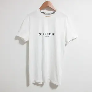 Pre-owned GIVENCHY Cotton Small Leather Goods Logo Print T shirt