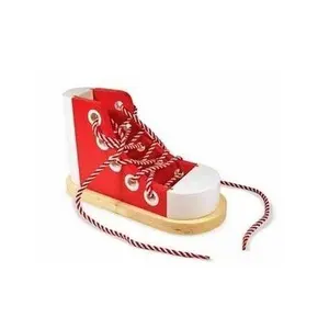 Lacing Sneaker