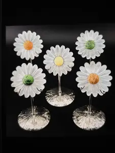 Natural Clear Quartz Daisy Flower Stand - Natural Crystal Home Decor, Spiritual Gift for Crystal Enthusiasts