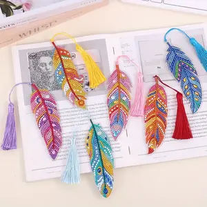 Set of 6 Colorful Diamond Feather Bookmarks, Made from Durable PET, Featuring 5D Diamond Design on One Side, Perfect for Avid Readers, Unique Gifts, And Creative Hobbyists