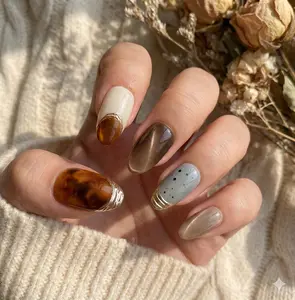 Handmade Maillard Brown Press on Nails - Amber Tortoise Shell & Cat Eye Fake Nails with 3D Gold Line Designs, Short Round Mixed Texture Glue on Nails, Vintage Autumn Winter Wearable Nails Set