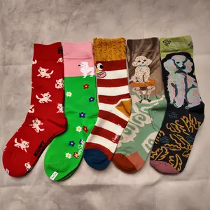 5 Pairs Novelty Cartoon Animal Mid-Calf Socks, Fun Colorful Casual Cotton Crew Socks for Women & Men