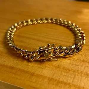 18K Gold Plated Style Cuban Link Bracelet chain