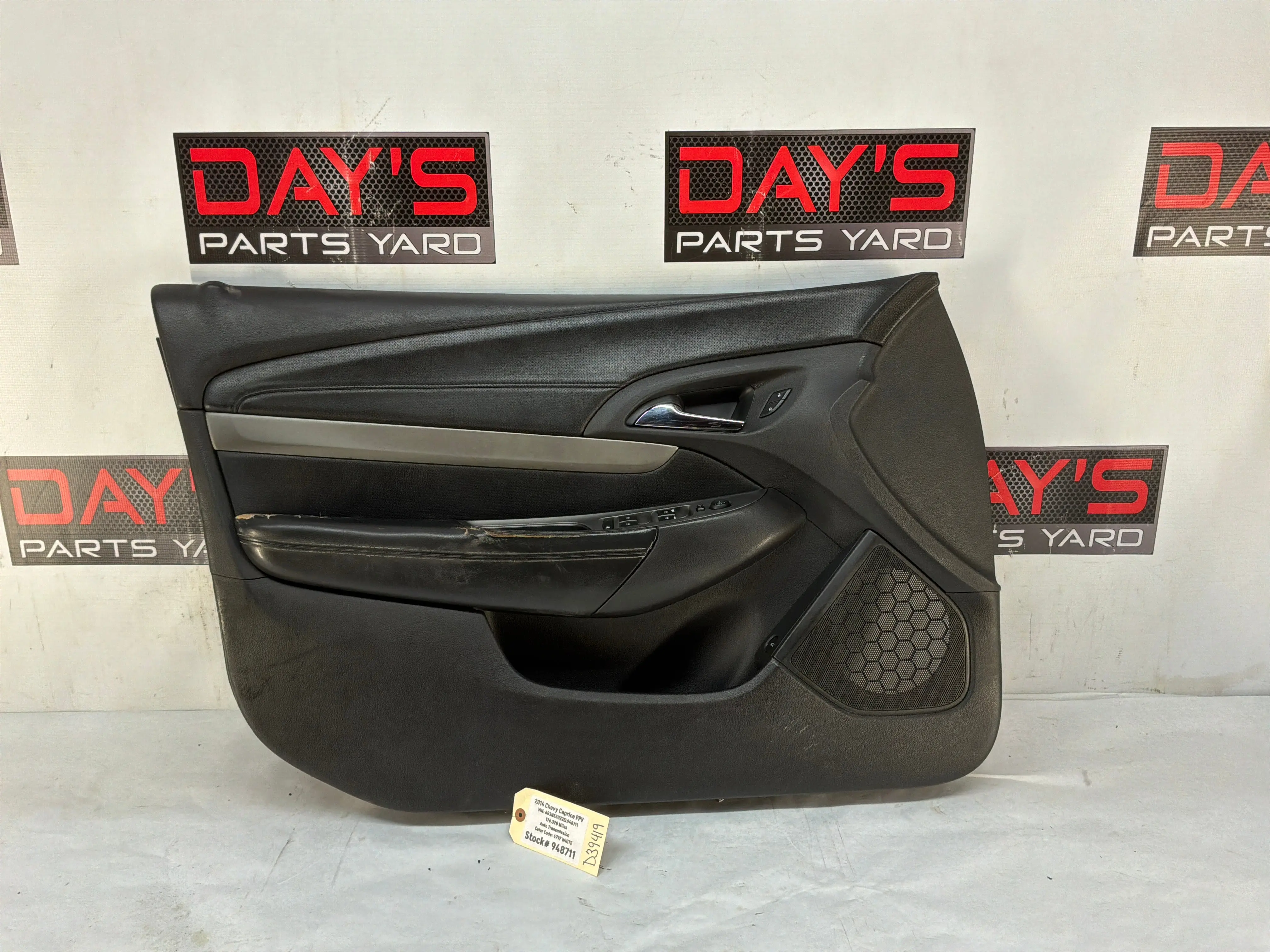 2014 Chevy Caprice PPV LH Driver Front Interior Door Panel OEM