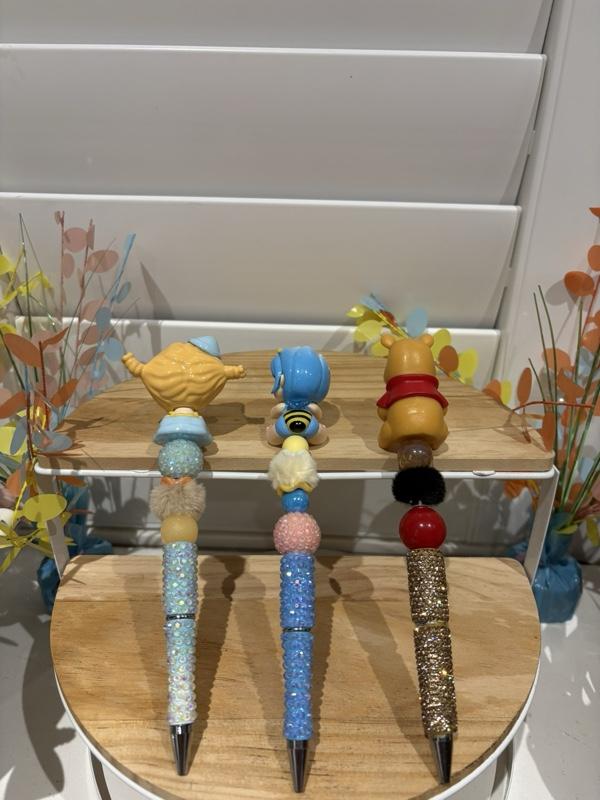 Large Focal Rhinestone Pen