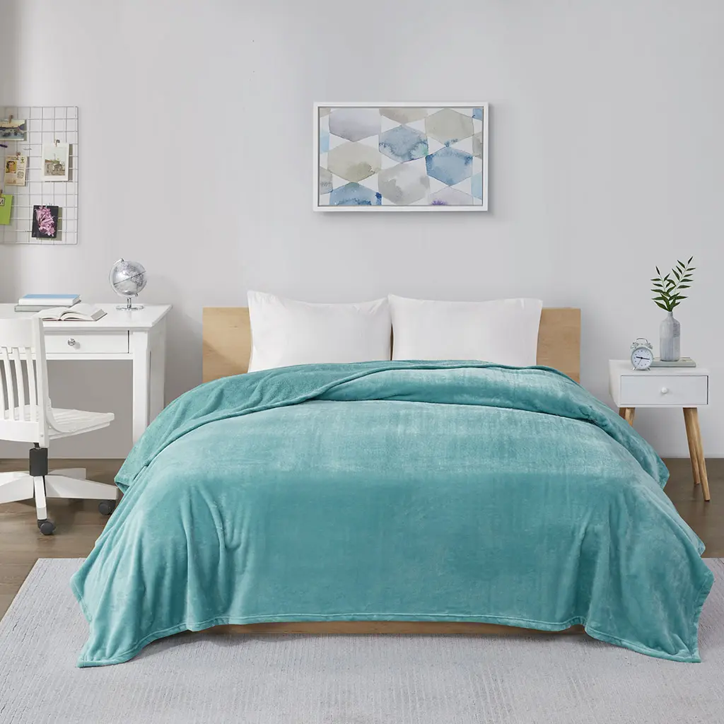 Oversized Blanket, Microlight Plush