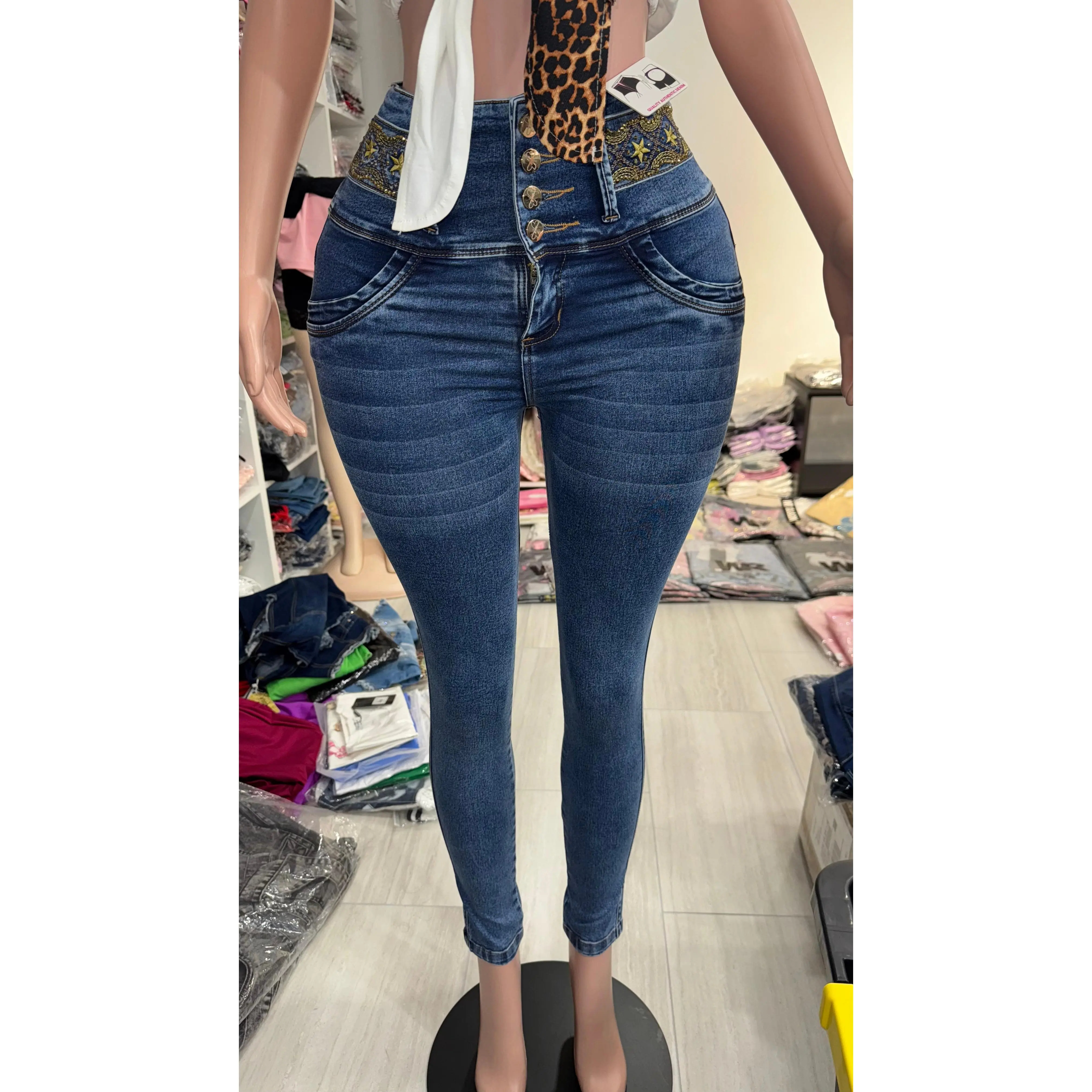 Brenda Colombian Jean with internal girdle style Lipo 360 Embroidery