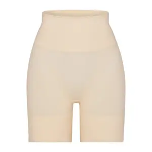 SEAMLESS SCULPT BUTT LIFTING SHORT | SAND