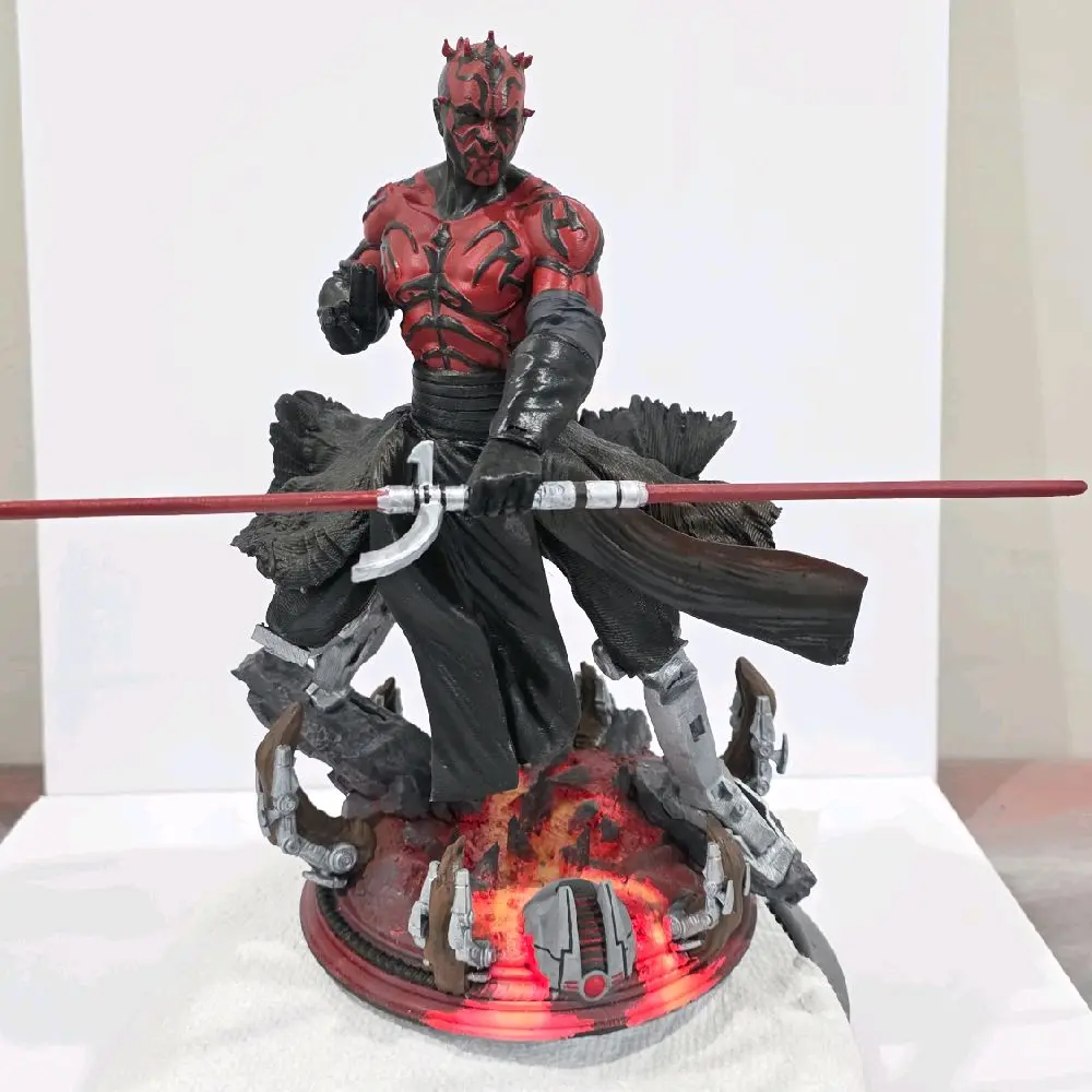 3D-printed and hand-painted Darth Maul. 1/6 scale, 13 inches tall