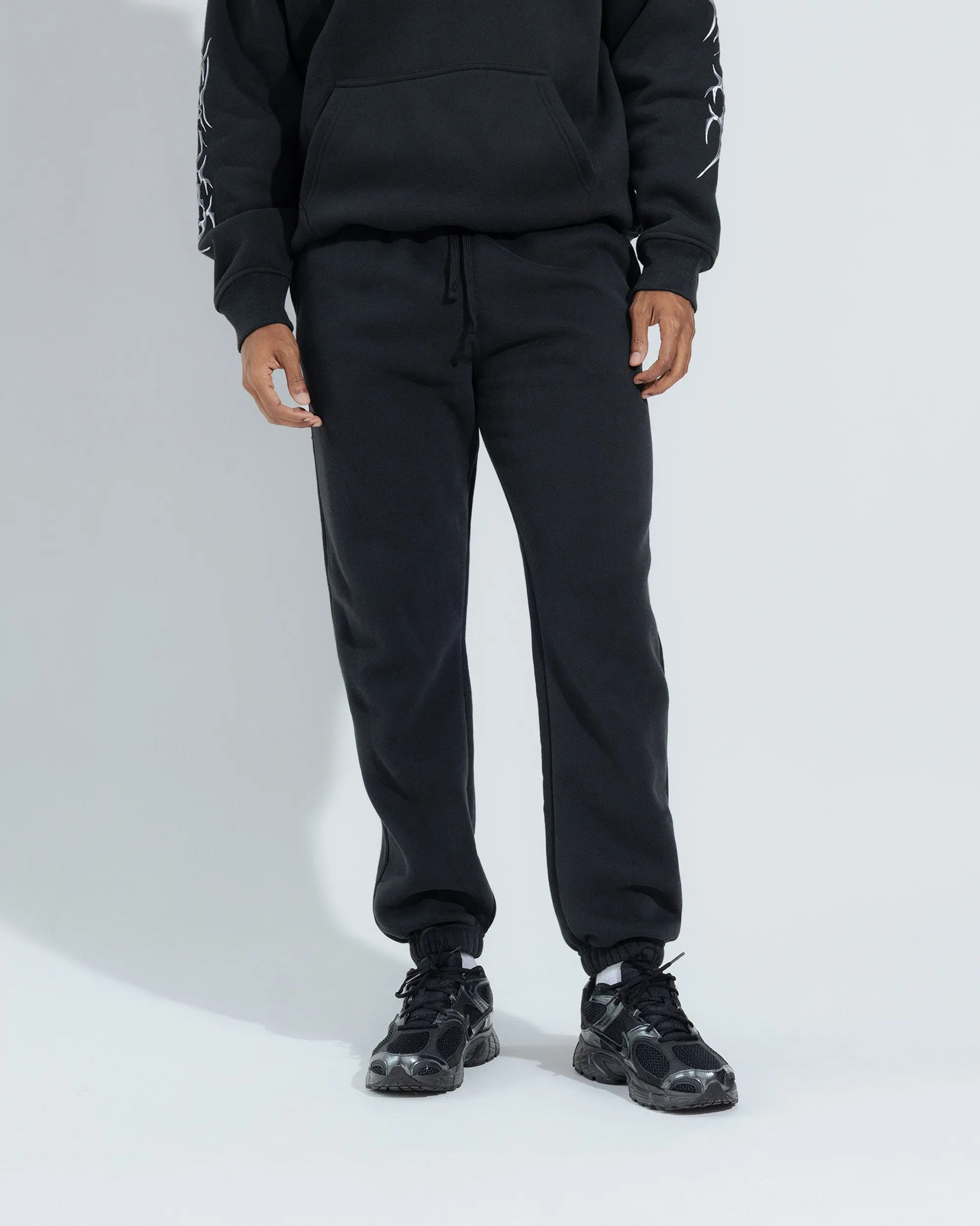 Brooklyn Cloth Originals Heavy Weight Sweatpant – Premium Fleece, Elastic Drawstring Waist, Side Pockets, Comfortable & Durable | Available in Multiple Sizes