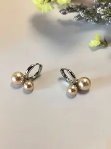 Low Allergy Silver Color Dual Pearl Huggie Earrings, Hypoallergenic Champagne Pearl Ring, Fashion Jewelry for Sensitive Ears, 2026 Trendy Accessories
