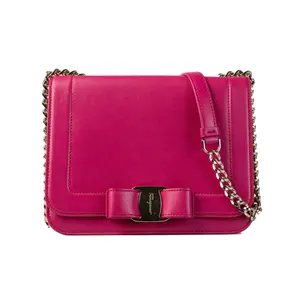 Pre-owned SALVATORE FERRAGAMO Leather Crossbody Bags Ferragamo Fuchsia Vara Chain E26031968