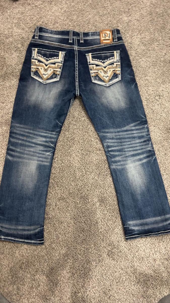 Item: Vaquero, 38X32