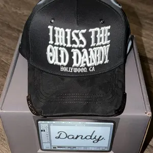 DANDY HATS-(MISS THE OLD DANDY)