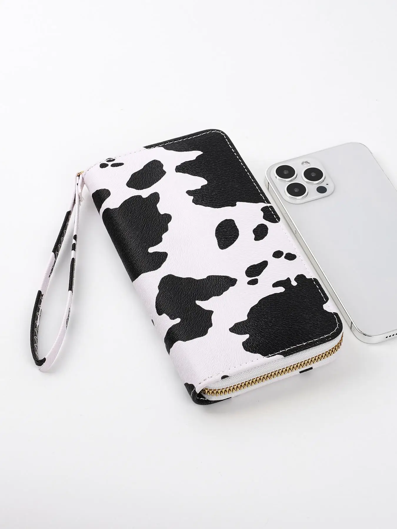 Women's 2024 New Fashion Cow Design Long Wallet, Y2k Style Casual Multi-functional Purse with Card Slots & Coin Purse for Work & Daily Used, Funny Cut