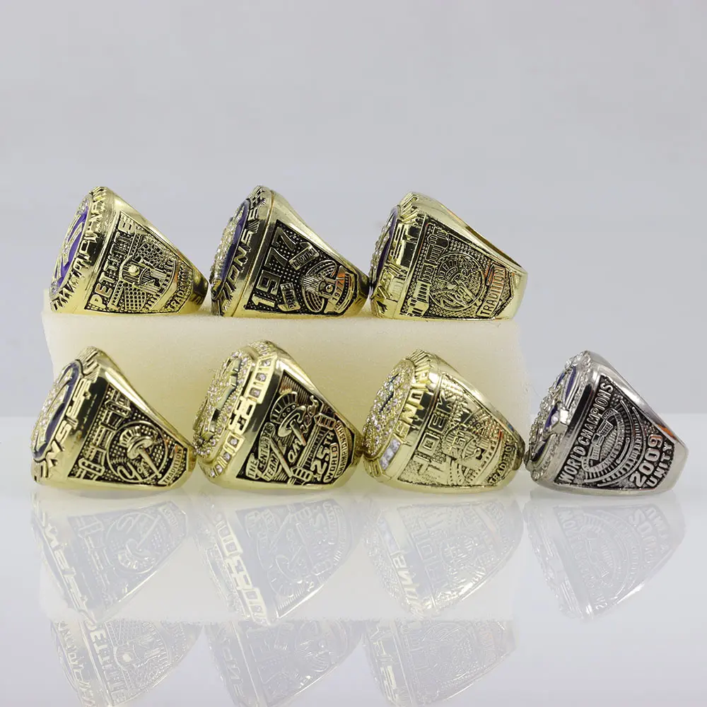 Y- J  7 RING SET AND BOX Jewelry rings, personalized rings, festival gifts