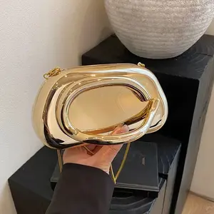 Simple Casual Retro Atmospheric Elegant Hand-Held Evening Bag Crossbody Box Bag Chain Shoulder Strap Messenger Bag Party Clutch Advanced Simple Small Bag , New Year