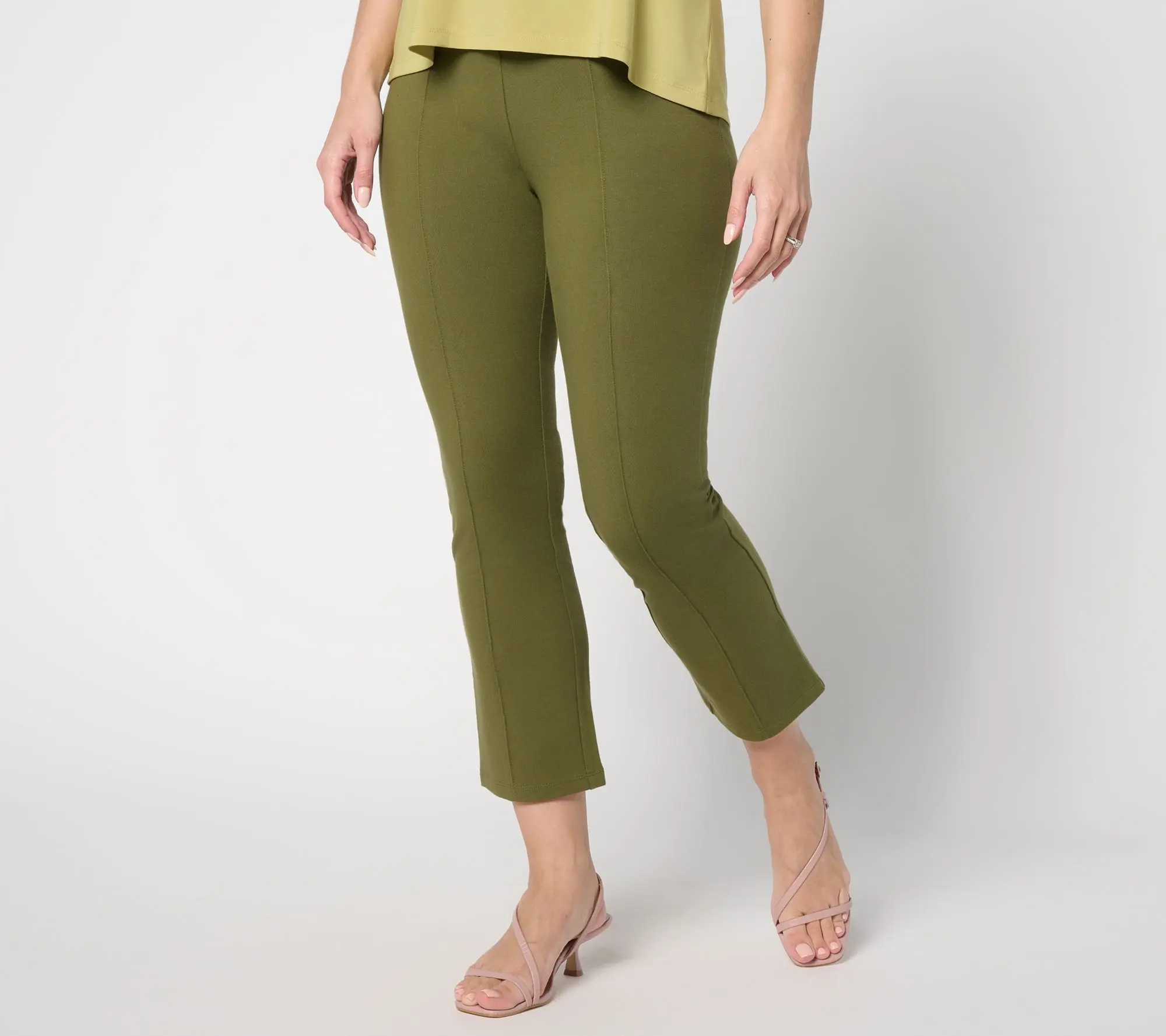 Women with Control Petite Tummy Control 86/14 Straight Leg Crop Pants