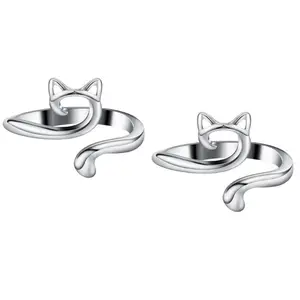 2-Piece Adjustable Cat Ring Knitting Hook Loop, Sewing Tool for Faster Finger Guide, Thread Keeper, Essential Crafting Accessories