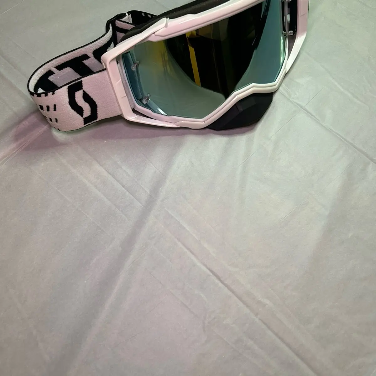 Scott goggles