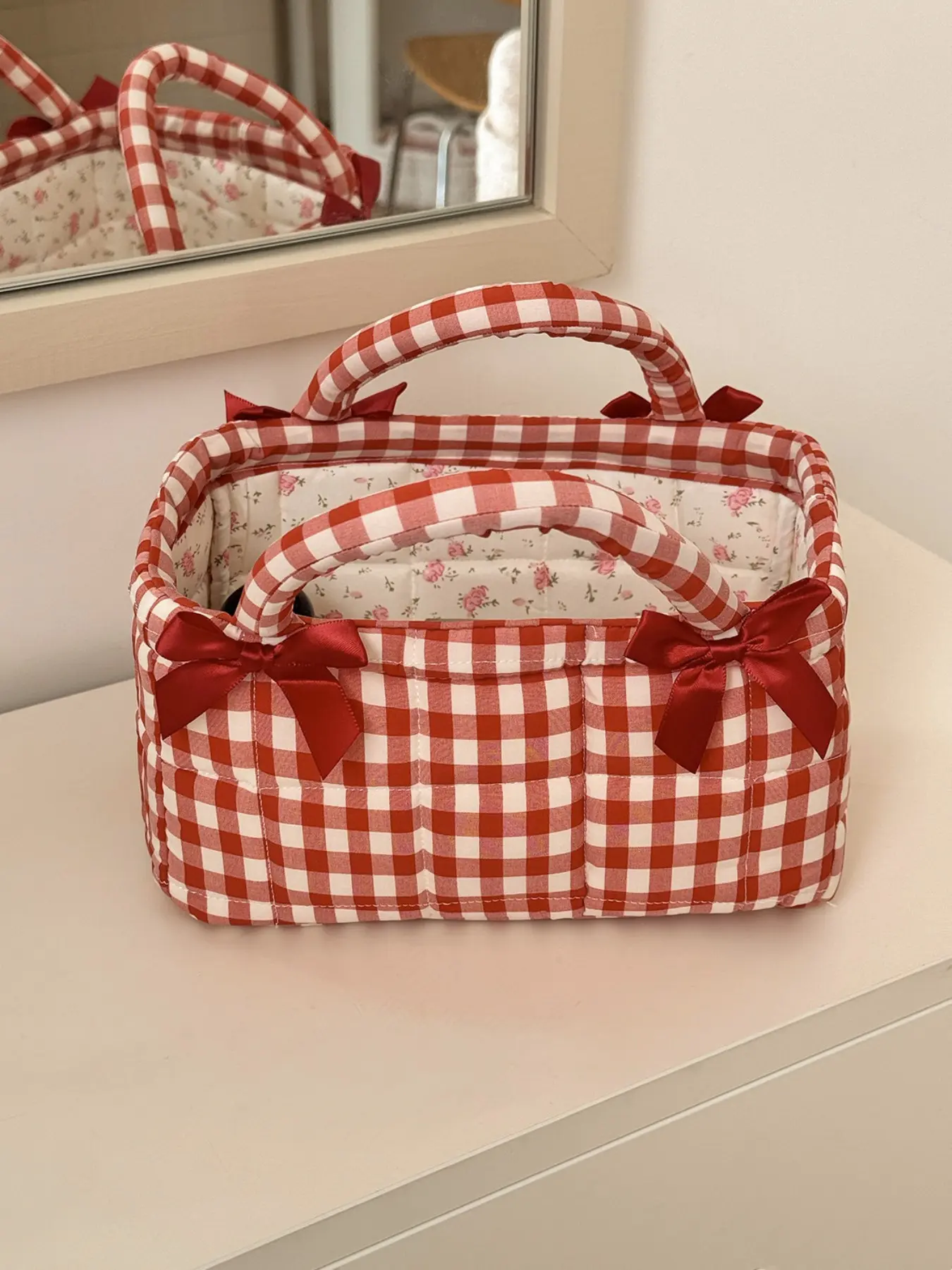 Plaid quilted decorative storage basket, bow-embellished storage bag with floral lining, multi-purpose desk storage bag for makeup and daily essentials, Organizing Baskets