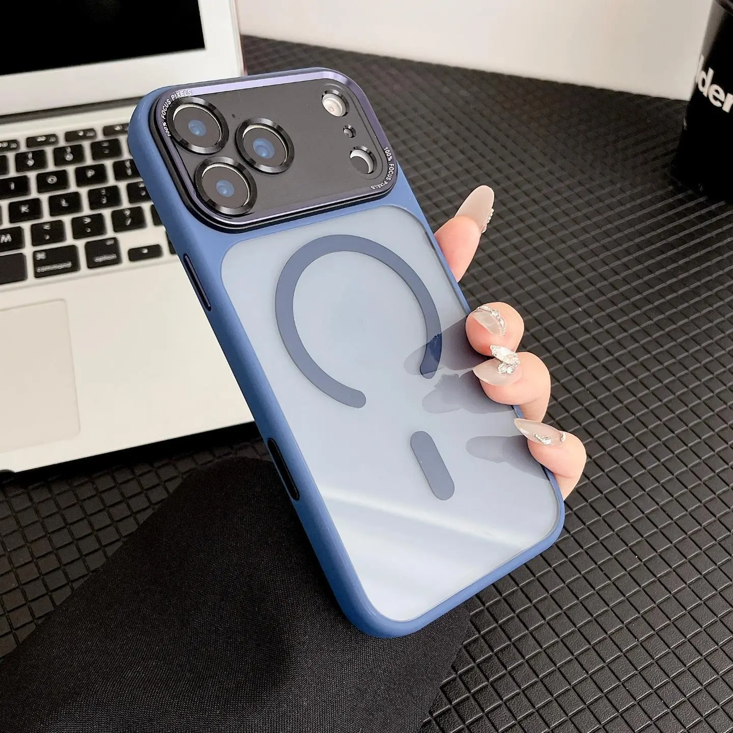 Deep Sea Blue-Magnetic Style