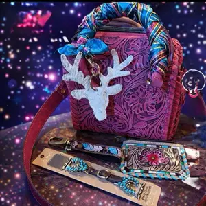 One Mini Speedy ( pink) one pouch, one key fob, one Apple Watch band (42-45)