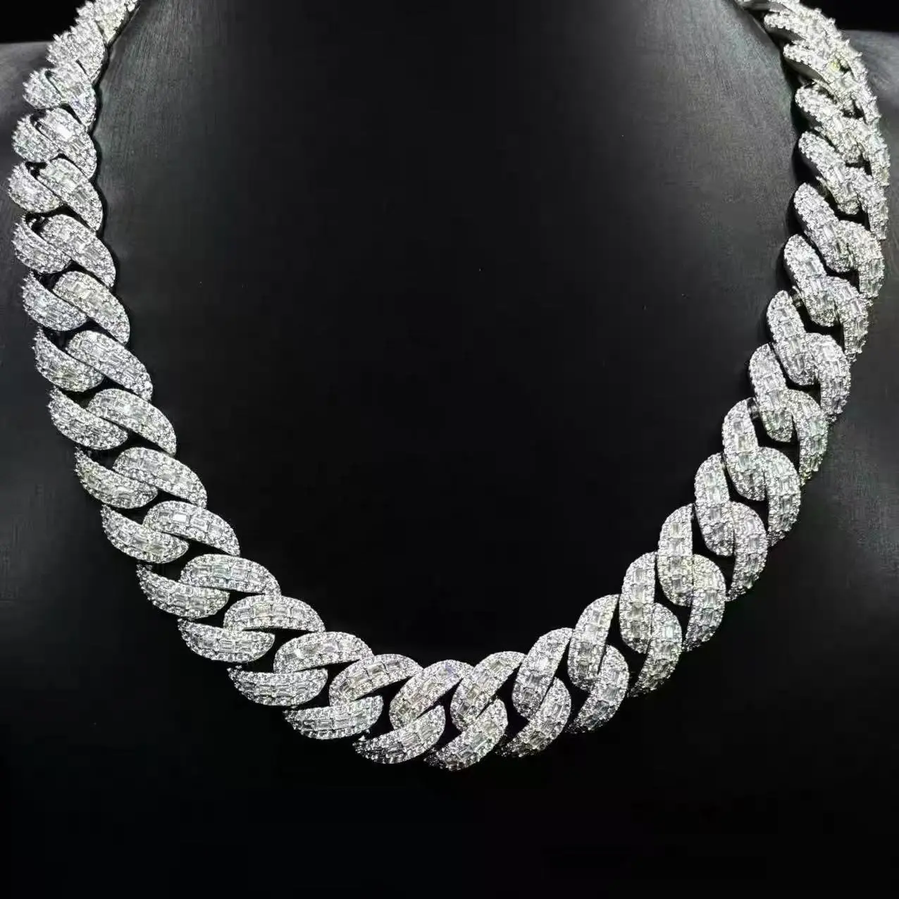 アクセサリー iced out Miami necklace Iced Out Miami Cuban Link Necklace - Bling Iced Out Chains, Metal