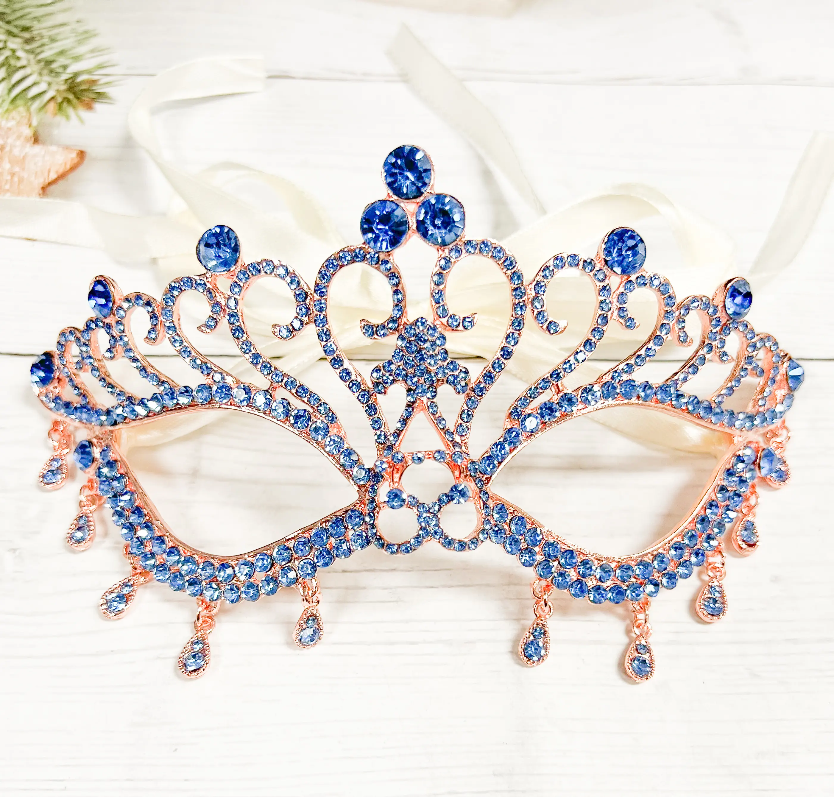 Crystal Masquerade Mask, Mardi Gras Mask, Green Teardrop Mask, Silver Wedding Mask, Prom Mask, Venetian Masquerade Ball Mask, Goddess Mask