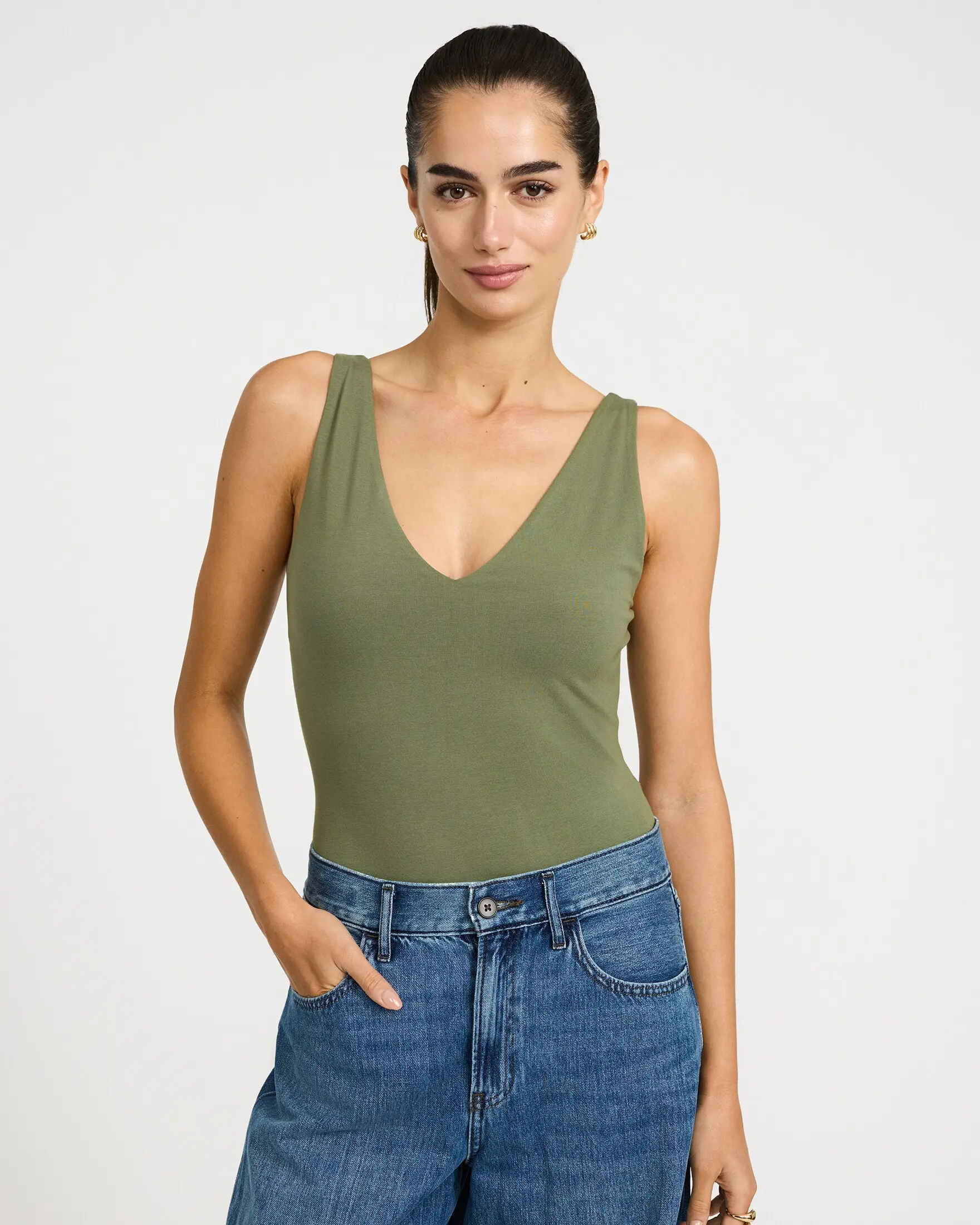 Express Body Contour Light Compression Stretch Cotton V-Neck Sleeveless Bodysuit