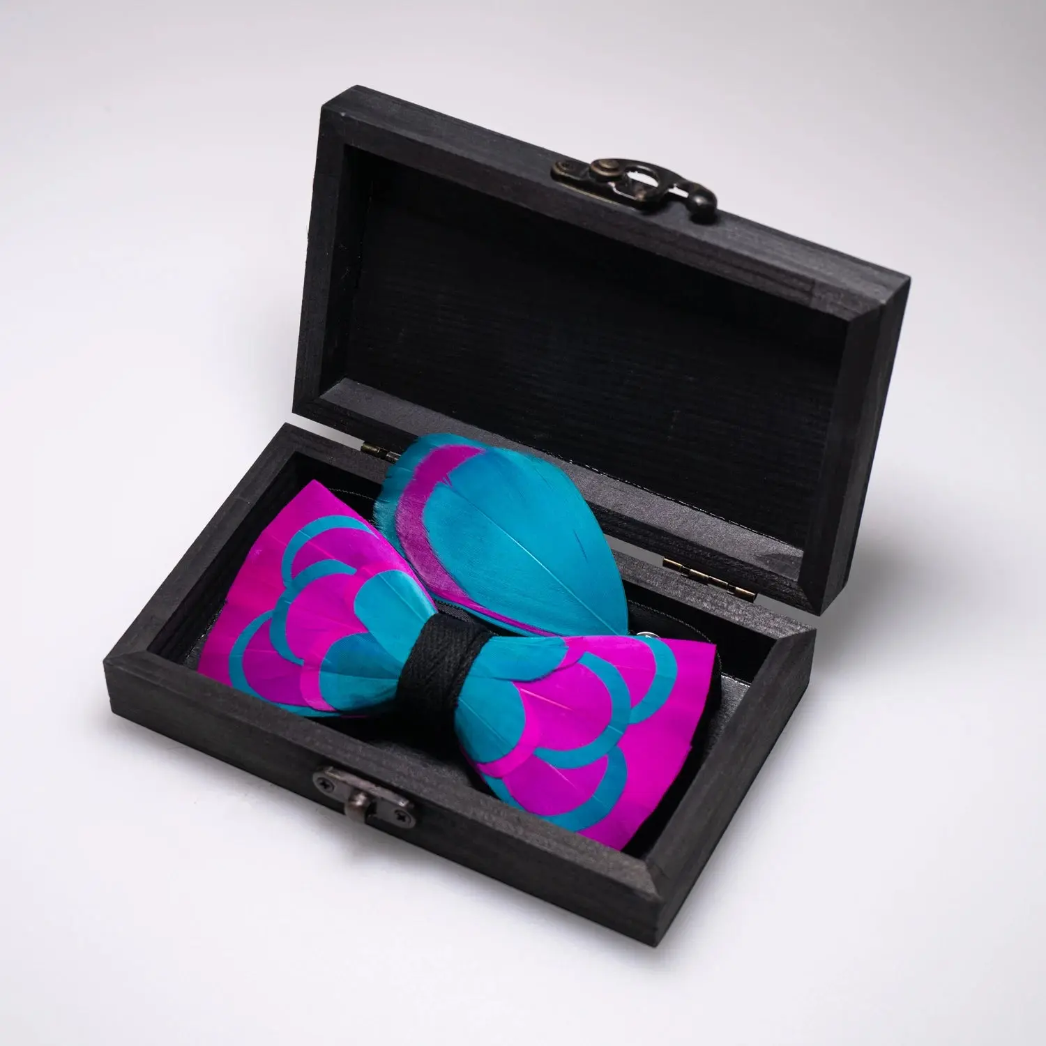 The Electric- Feather Bow Tie