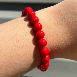Classic Red Beaded Bracelet with Smooth Finish and Dyed Red Jade Beads 16 cm Wide Versatile Accessory for Any Occasion