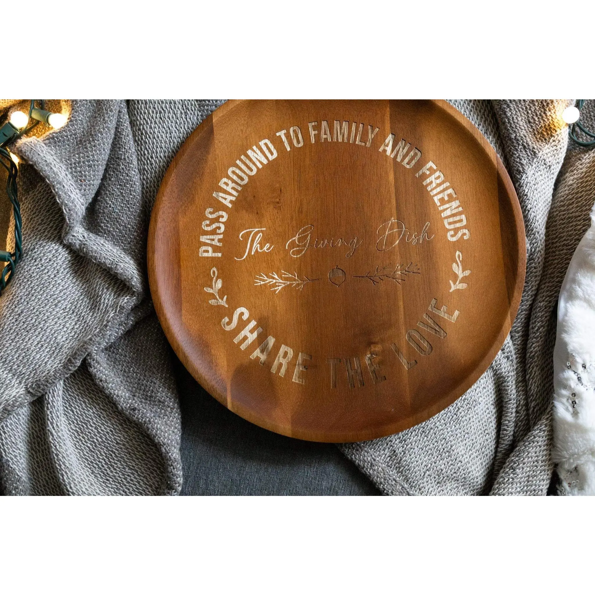 Acacia Wooden Grateful Engraved Giving Plate for the Family Holidays Wood Dish