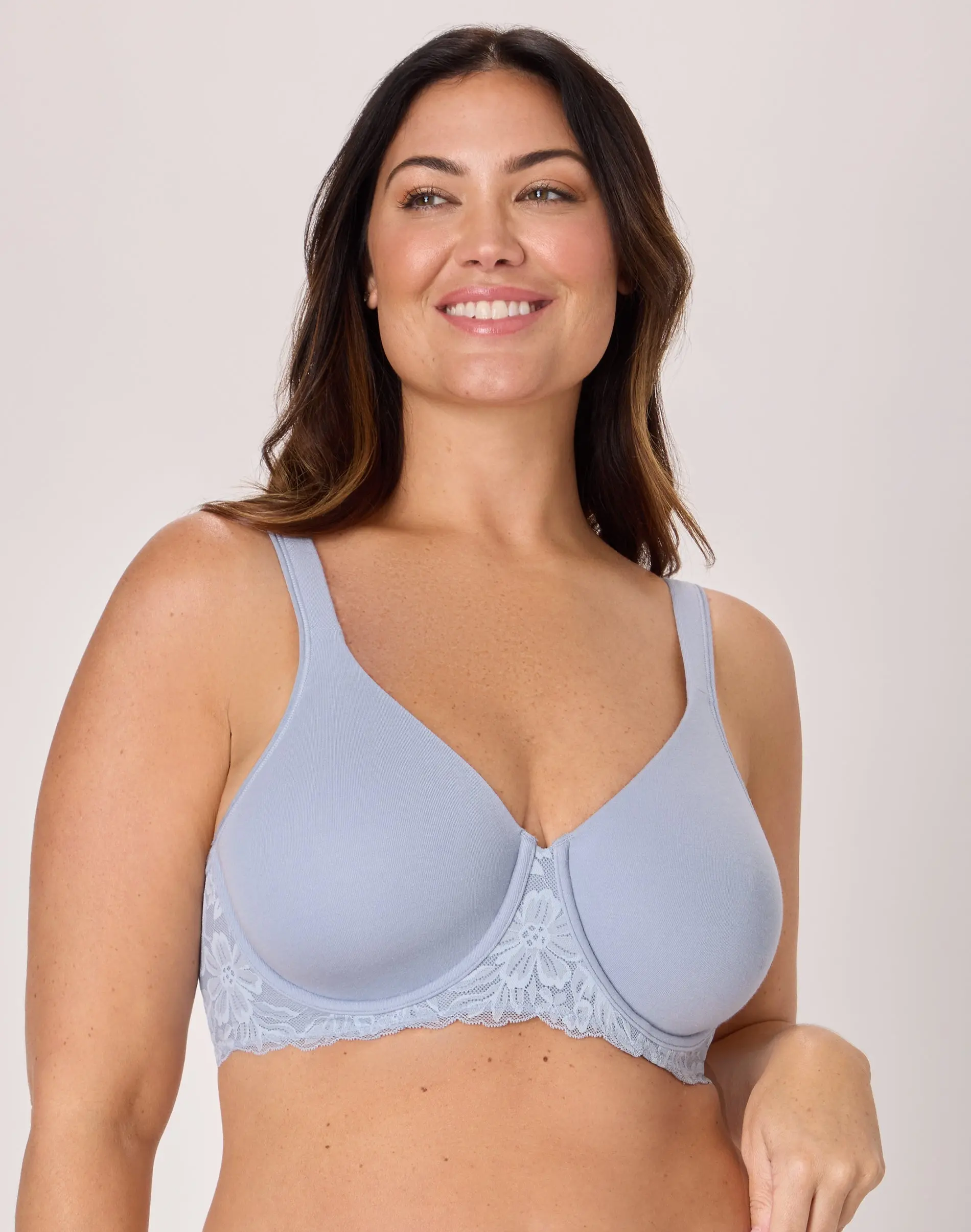 Bali Breathe Women's Minimizer Bra, Underwire Breathable Womenswear Full Coverage Minimizer Support Lightweight Everyday Smoothing DF3423