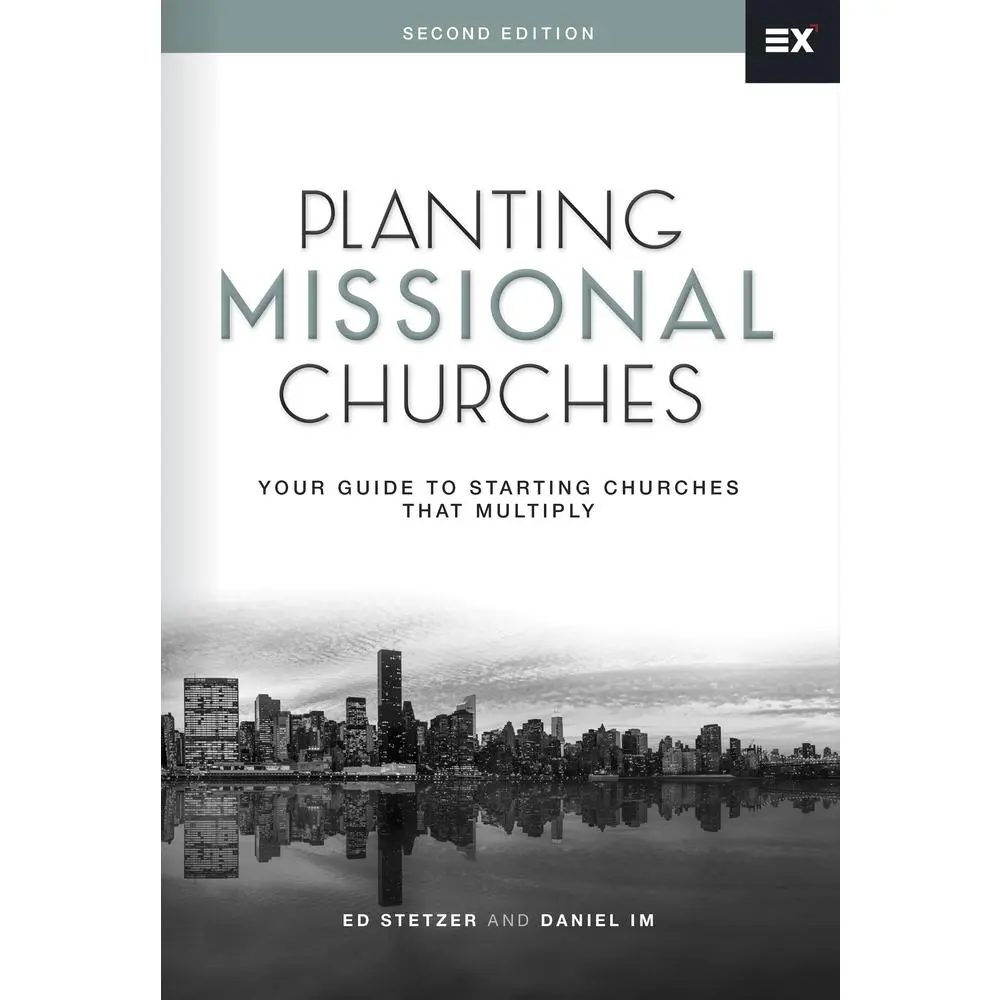USED Book - Planting Missional Churches: Your Guide to Starting Churches That Multiply by Stetzer, Ed (Hardcover) - english