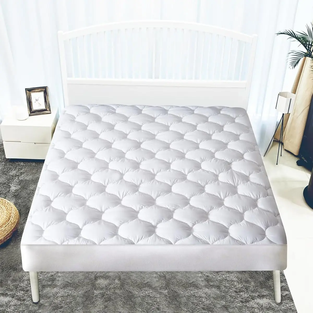 Cooling Mattress Topper Pillow Top, Down Alternative Mattress Pad Cover with Deep Pocket, Soft Breathable Microfiber Bed Topper for Twin, Full, Queen & King Sizes
