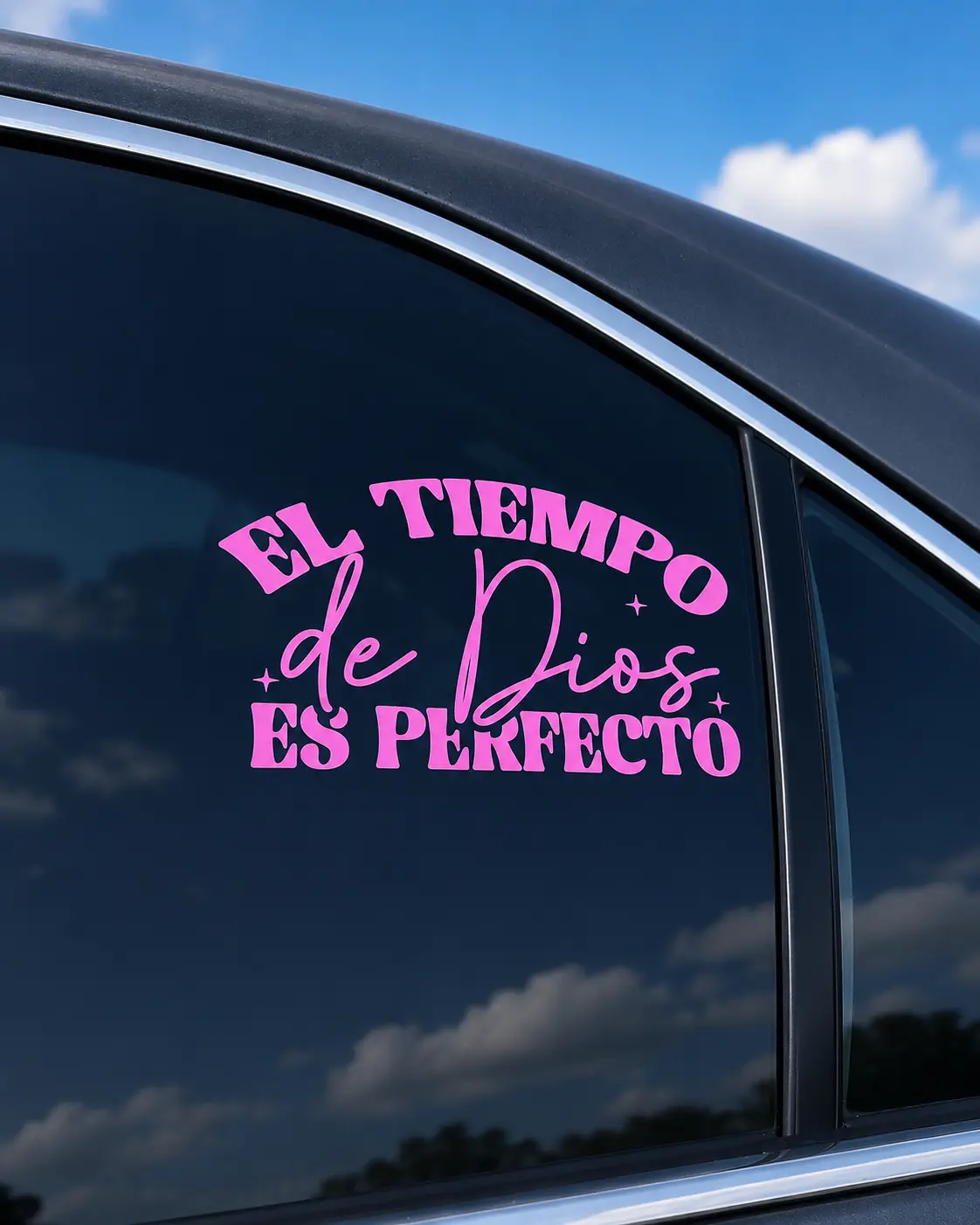 "El Tiempo de Dios es Perfecto" Bumper Windshield Sticker - Waterproof Adhesive Vinyl Decal, Gloss Vinyl Decals Stickers for Cars, Laptops