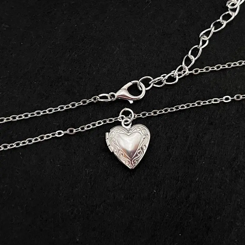 Heart Photo Frame Pendant Necklace Love Heart Charms Floating Locket Necklaces Women Men Fashion Memorial Jewelry