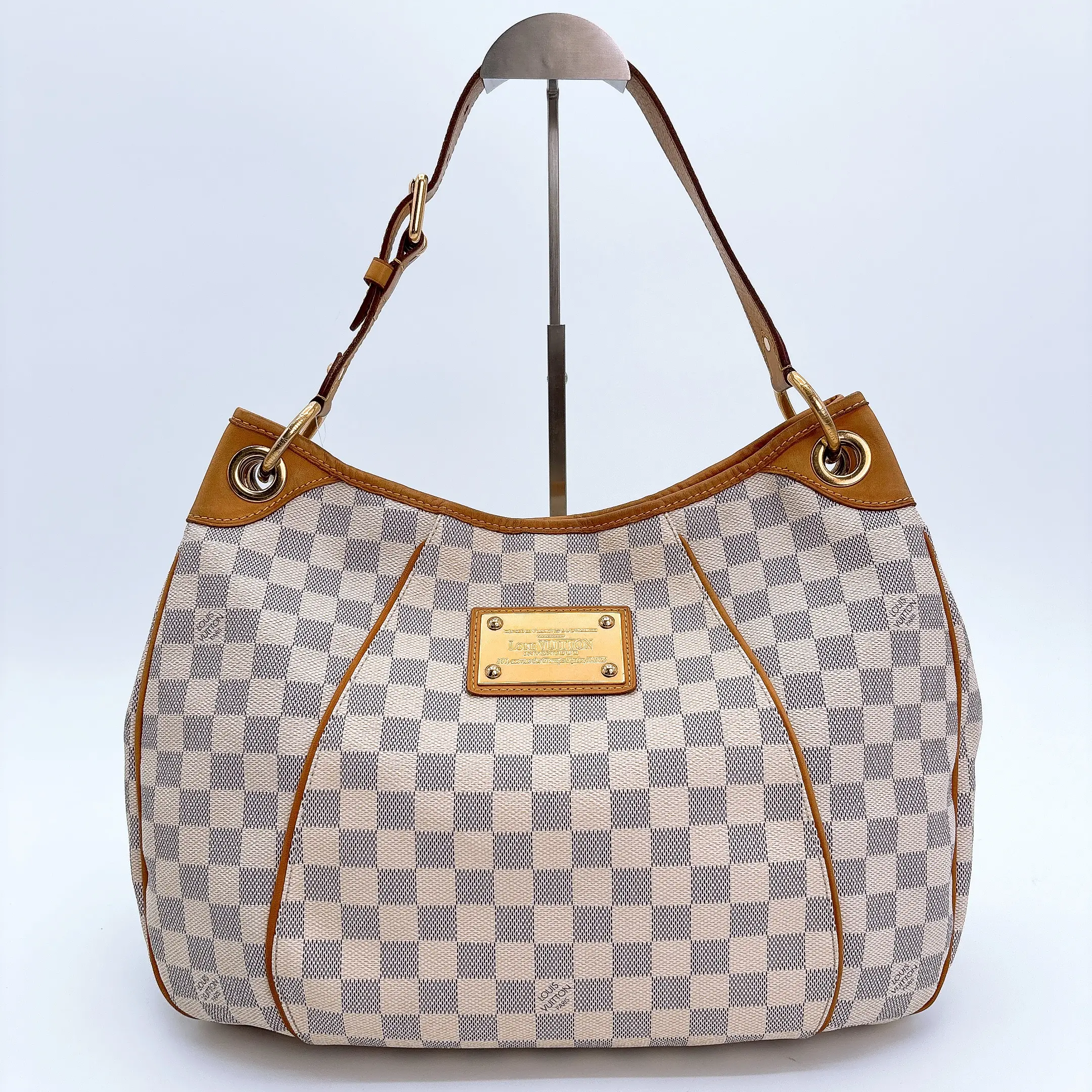 Pre-owned Louis Vuitton canvas Shoulder Bags Damier Azur Galliera MM