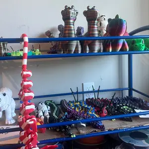 $15 live pick fidget box