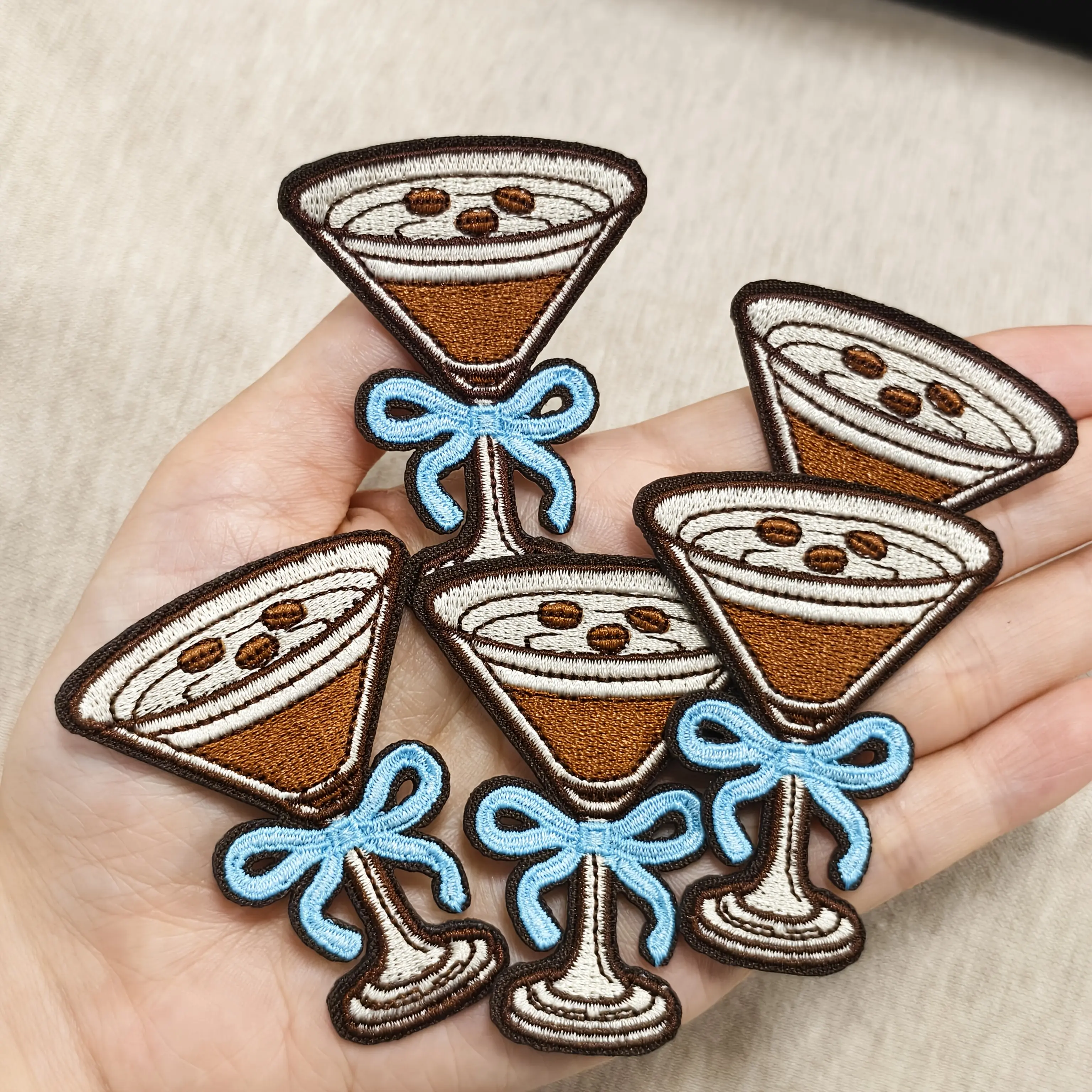 5pcs Polyester Vintage Cocktail Design Embroidery Fabric Patches - Retro Badge Decals with Concentrated Pattern, Sewing Appliques for Clothing, Backpacks, Baseball Caps, Ideal Gift for Loved Ones, Jackets
