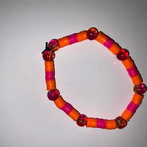 Clay Beads with Glass Beads - Colorful Bracelet with Vibrant Oranges and Pinks