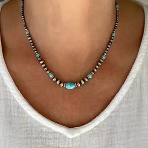 [Retro Turquoise Jewelry] Retro Turquoise Necklace Earring Set - European and American Ethnic Style Green Antique Beaded Jewelry for Women