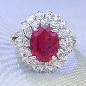2024 new pigeon blood simulation gemstone 8*10mm oval ring  Red gem wedding ring in flower cluster shape Give gifts to your loved ones on anniversaries
