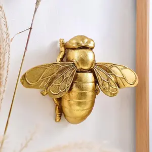 Golden Resin Bee Wall Mounted Decorative Artwork for Living Room & Office Classic Style Creative Home Decor ltems - Design Artistic Decoration gold