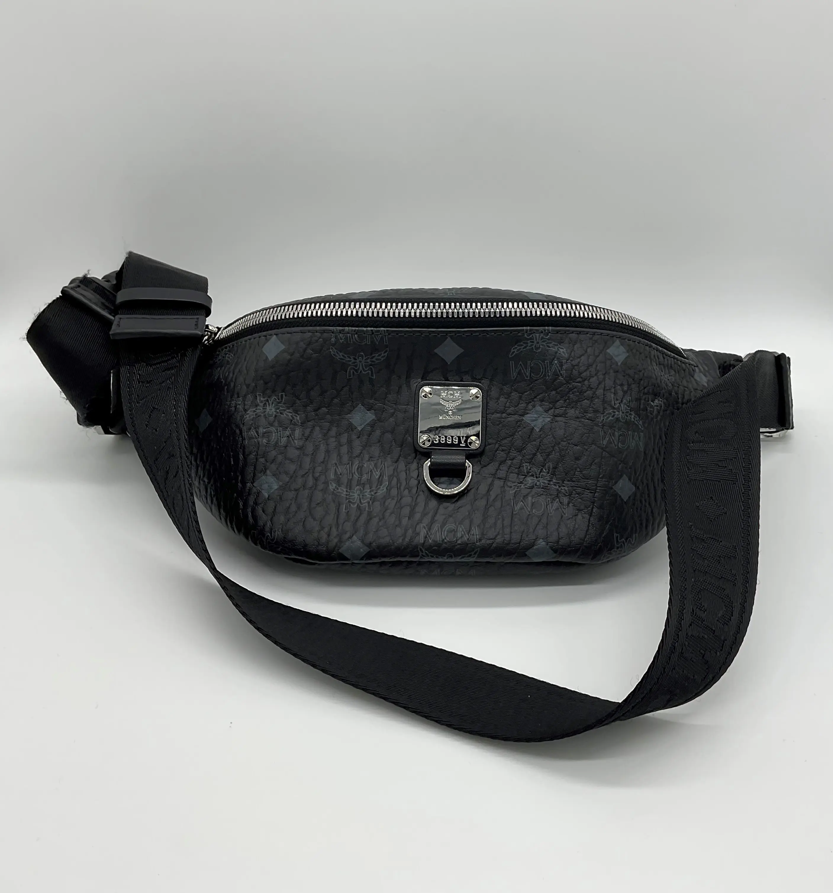Pre-owned MCM VISETOS Belt Bags BLACK BUM BAG BELT BAG