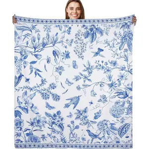 Blue Floral Blanket Women Gifts - Blue Flowers Print Fuzzy Blankets for Women, Soft Cozy Flannel Blanket, Warm Flannel Blanket Home Decor for Bed Sofa, 280g fabric weight single-sided printing,Provides comfortable temperature
