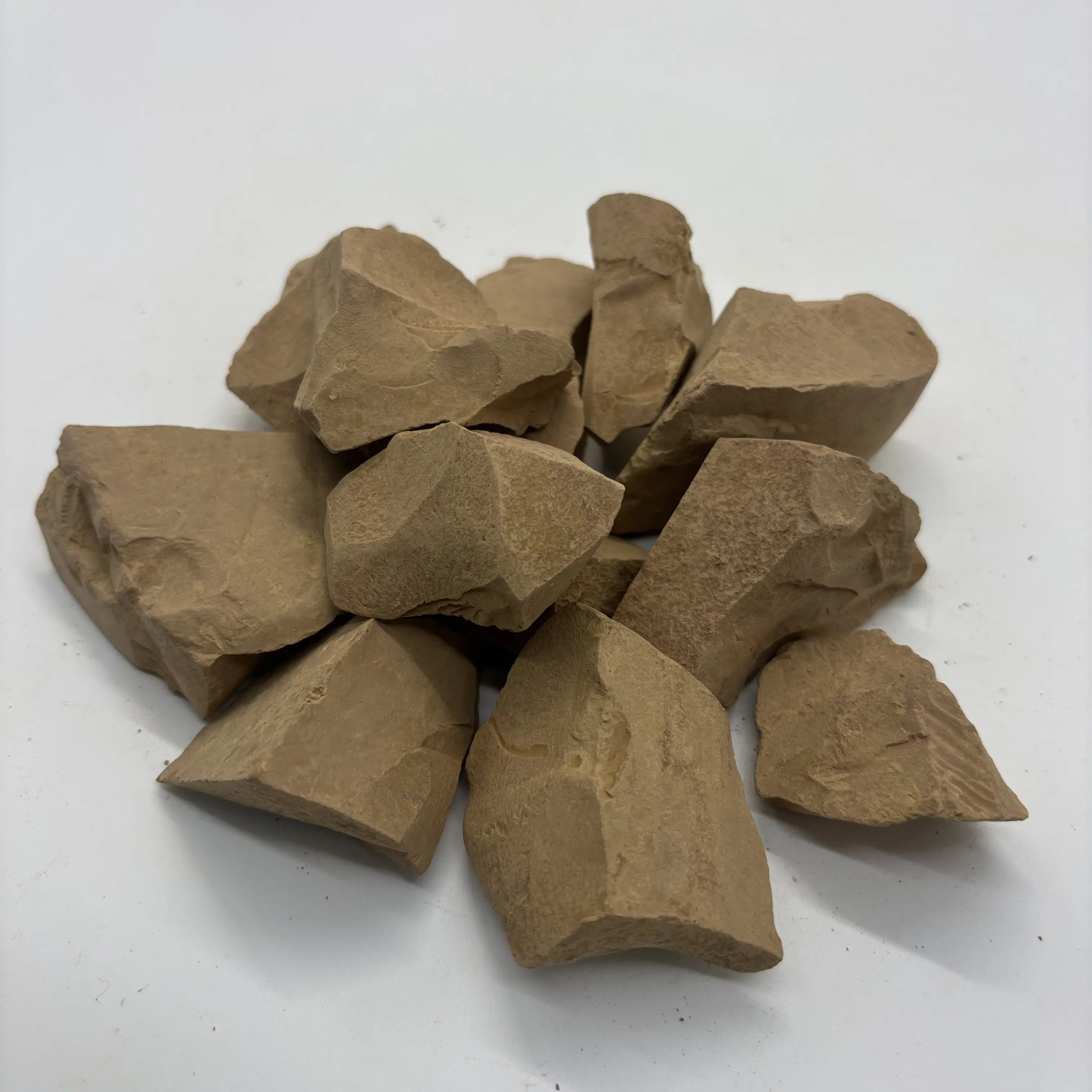 200g (7oz) Chunked Cosmetic Grade All-Natural Edible Narat Brown Kaolin Clay - No Additives, Hard-Brittle Texture, Slightly Sticky When Wet - Garden Soil & Home Improvement Supply (Natural Kaolin Variant)